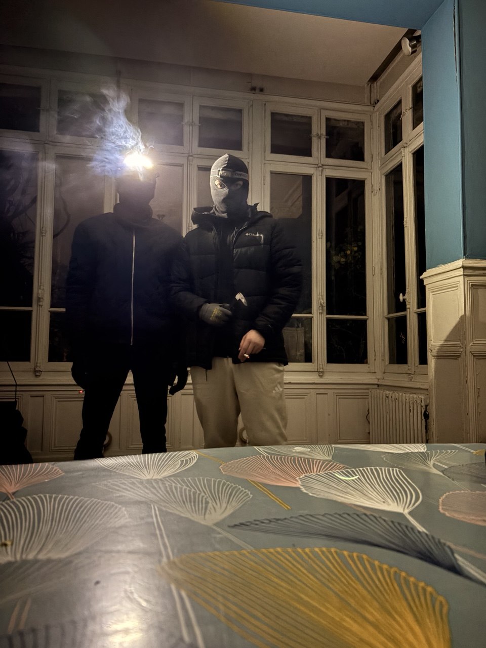 Cliché retrouvé dans le téléphone des suspects, versé au dossier.